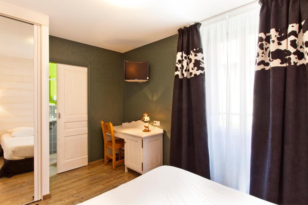 Logis Hotel Lbb - Les 2 Lacs Clairvaux-les-Lacs Quarto foto