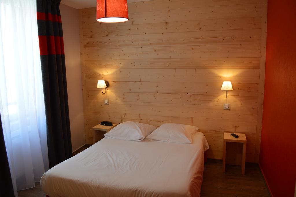 Logis Hotel Lbb - Les 2 Lacs Clairvaux-les-Lacs Quarto foto